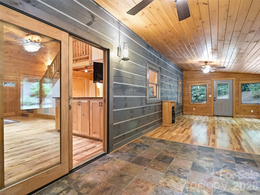 6 Laurel Branch Drive Black Mountain, NC 28711