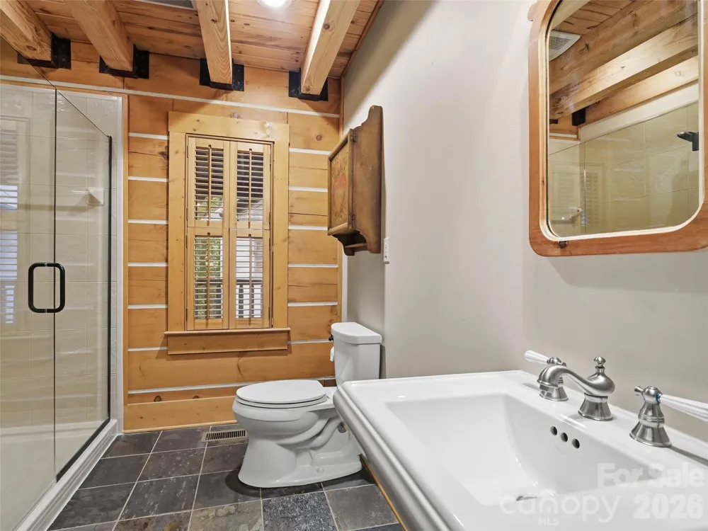 6 Laurel Branch Drive Black Mountain, NC 28711