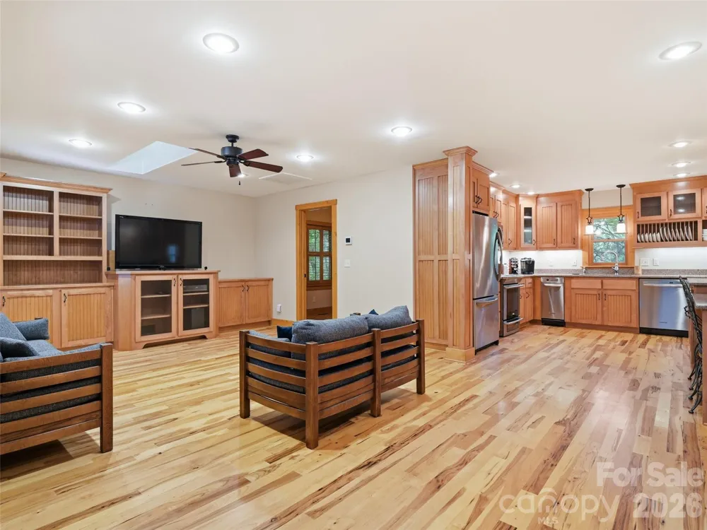 6 Laurel Branch Drive Black Mountain, NC 28711