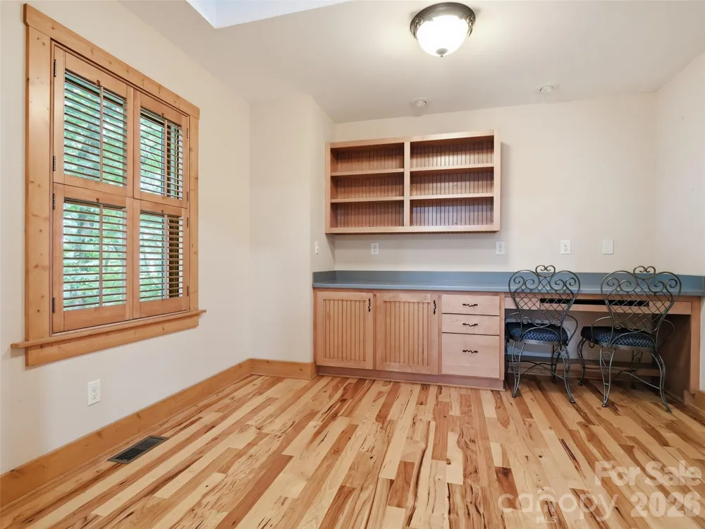 6 Laurel Branch Drive Black Mountain, NC 28711