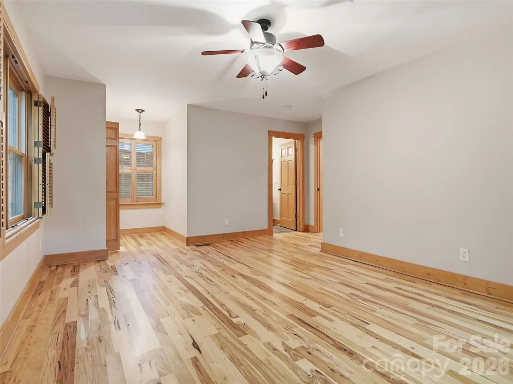 6 Laurel Branch Drive Black Mountain, NC 28711