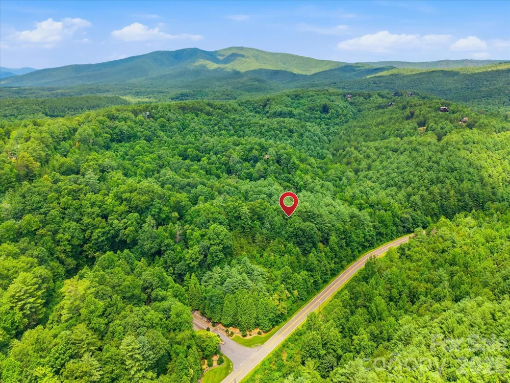 8542 Indian Trace #28 Nebo, NC 28761