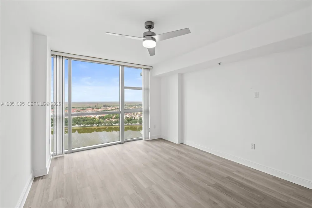 2681 Flamingo Rd #2205S Sunrise, FL 33323