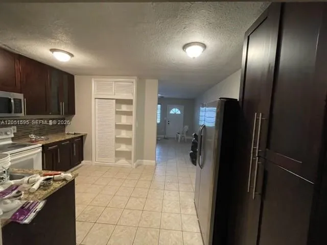 1575 NW 60th Ave #B Sunrise, FL 33313
