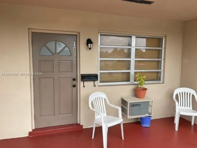 1575 NW 60th Ave #B Sunrise, FL 33313