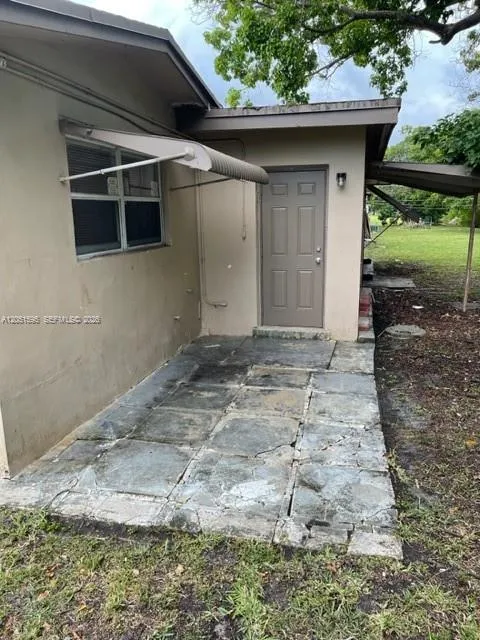 1575 NW 60th Ave #B Sunrise, FL 33313