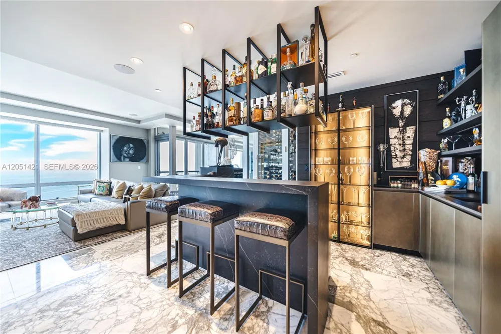 1425 Brickell Ave #PH3AB Miami, FL 33131