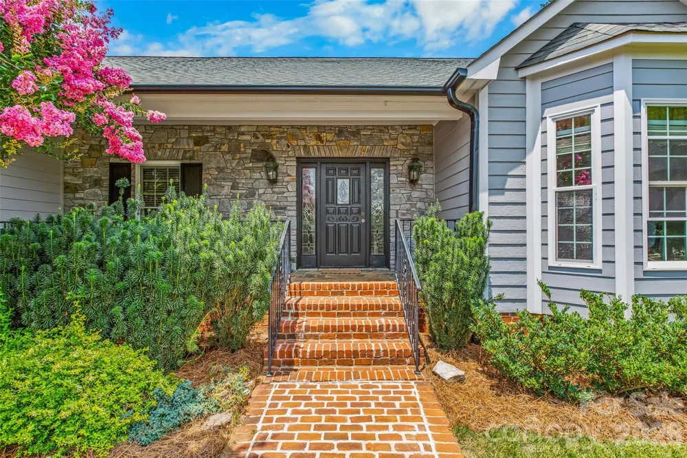 217 Riverwood Drive Lewisville, NC 27023