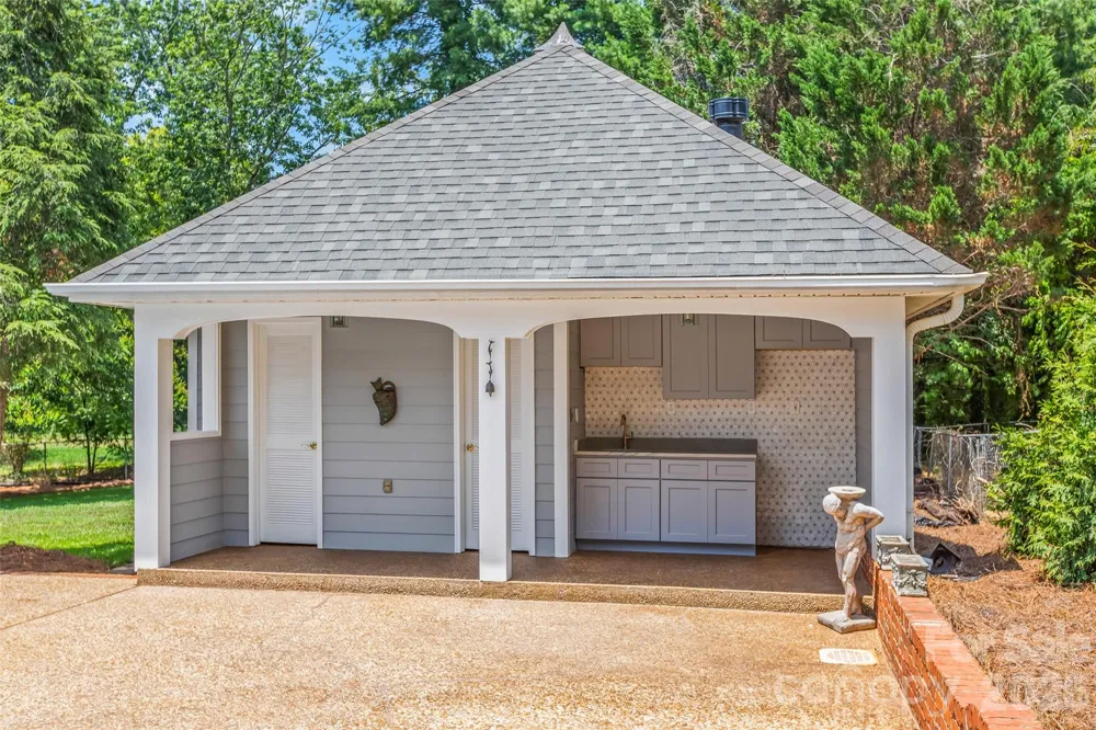 217 Riverwood Drive Lewisville, NC 27023