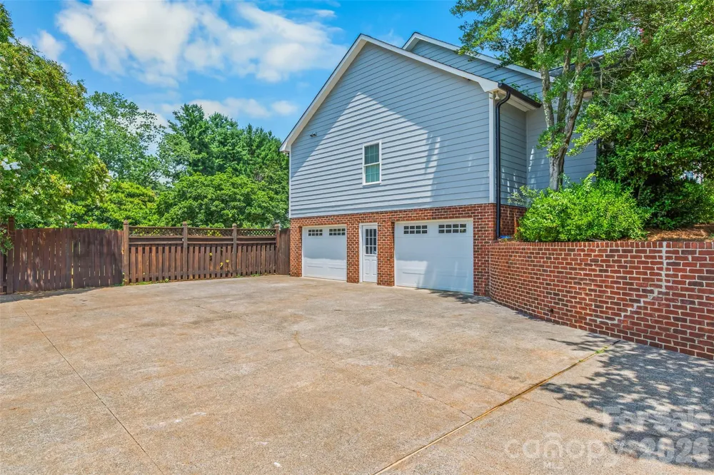 217 Riverwood Drive Lewisville, NC 27023