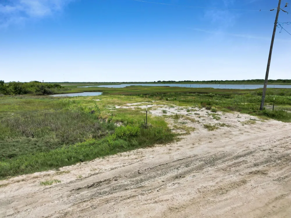 1434 Bahama Lane Port Bolivar, TX 77650