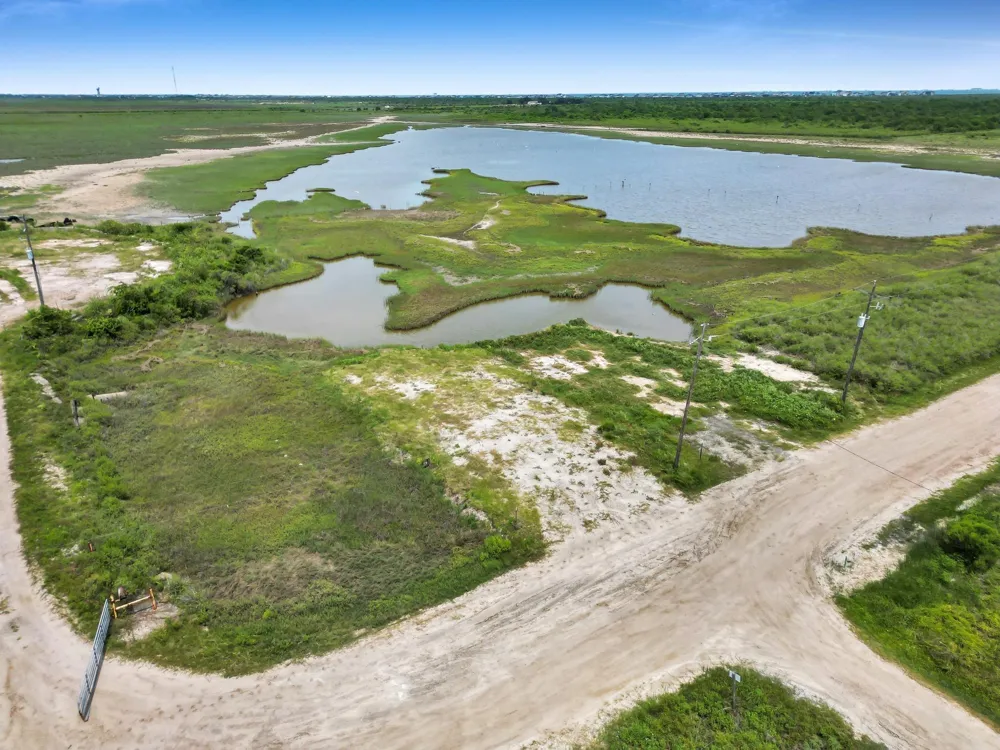 1434 Bahama Lane Port Bolivar, TX 77650