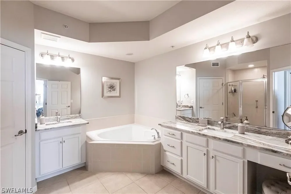 Ironstone Terrace #102 Naples, FL 34120
