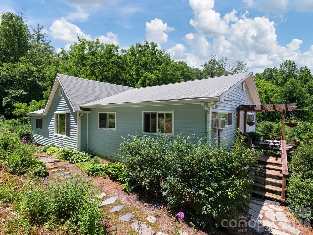 46 Perennial Ridge Weaverville, NC 28787