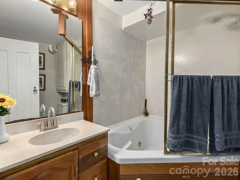 46 Perennial Ridge Weaverville, NC 28787