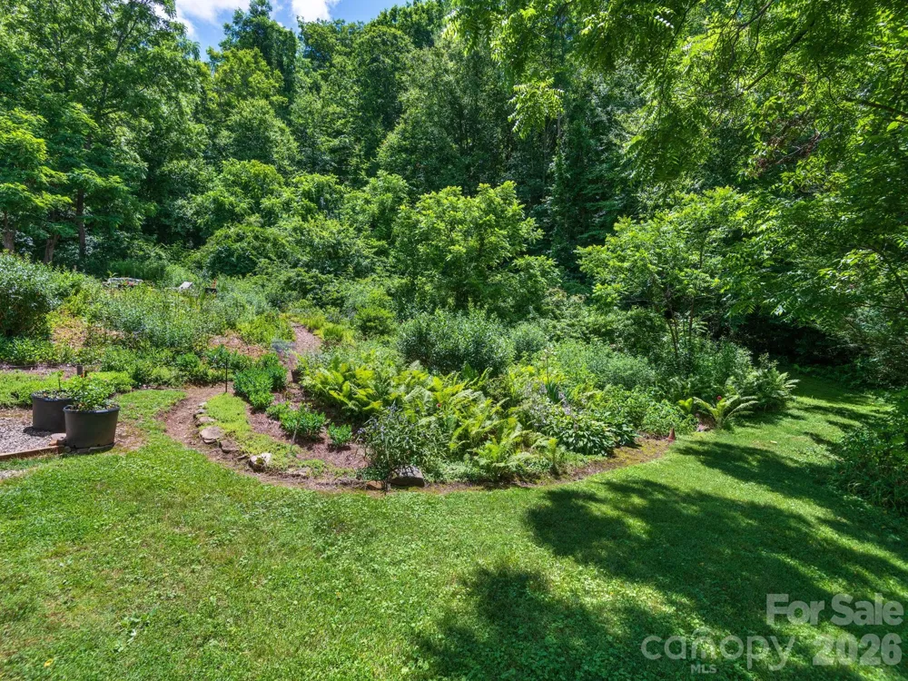 46 Perennial Ridge Weaverville, NC 28787