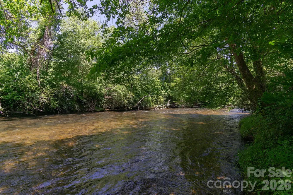 80 Buckhead Trail #27 Horse Shoe, NC 28742
