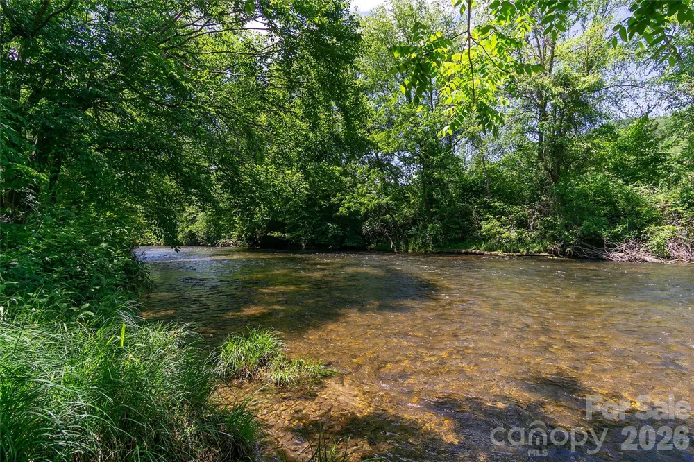 80 Buckhead Trail #27 Horse Shoe, NC 28742