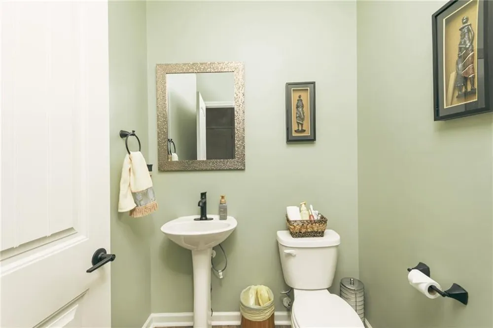 4856 Golden Finch Lane SW Powder Springs, GA 30127