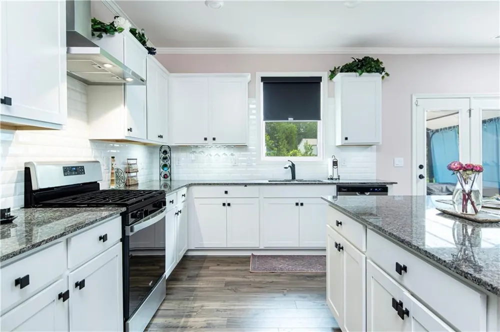 4856 Golden Finch Lane SW Powder Springs, GA 30127