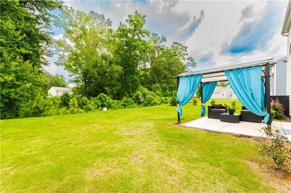 4856 Golden Finch Lane SW Powder Springs, GA 30127