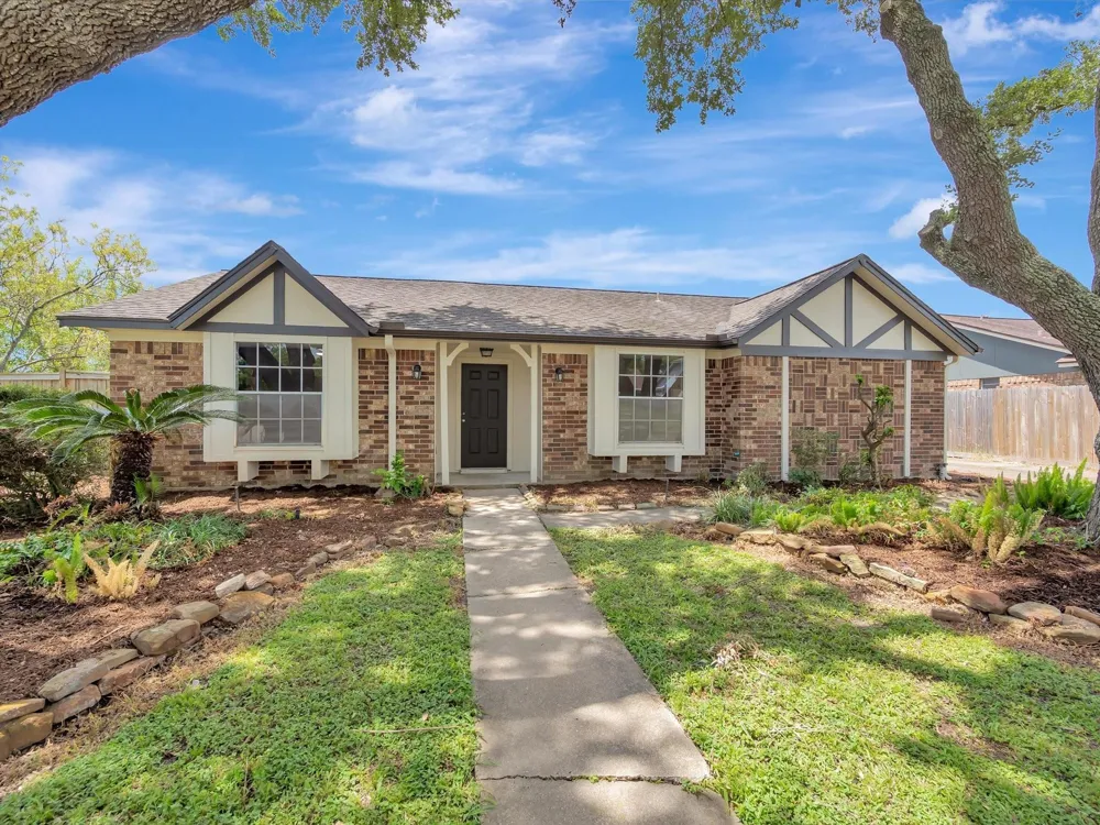 10340 Rocky Hollow Road La Porte, TX 77571