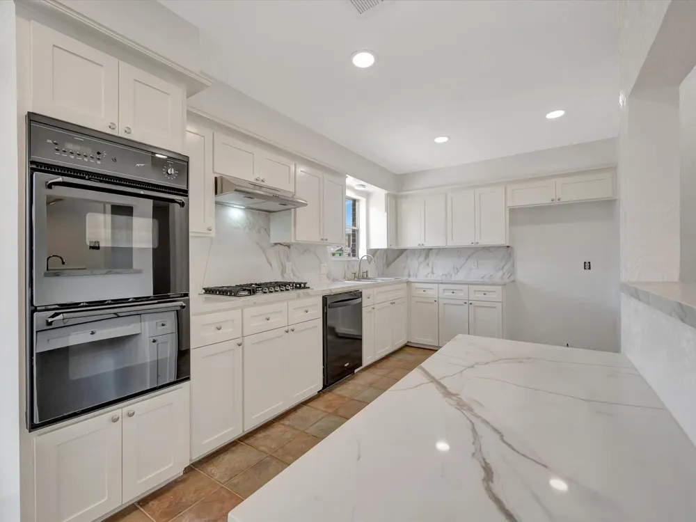 10340 Rocky Hollow Road La Porte, TX 77571