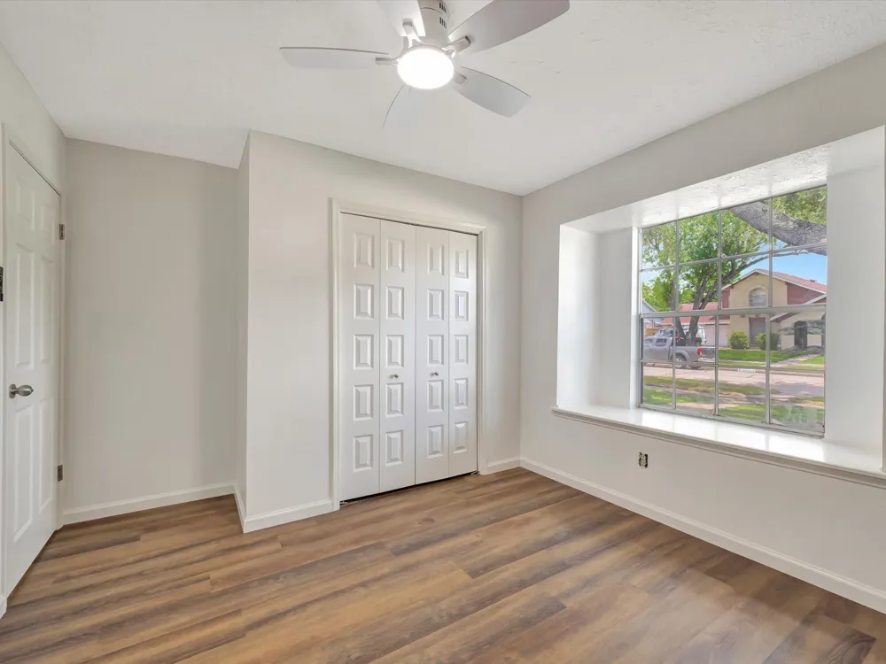 10340 Rocky Hollow Road La Porte, TX 77571