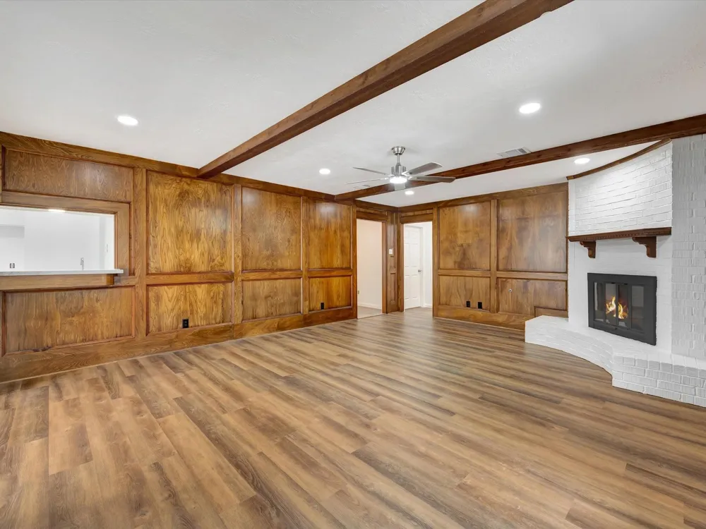 10340 Rocky Hollow Road La Porte, TX 77571