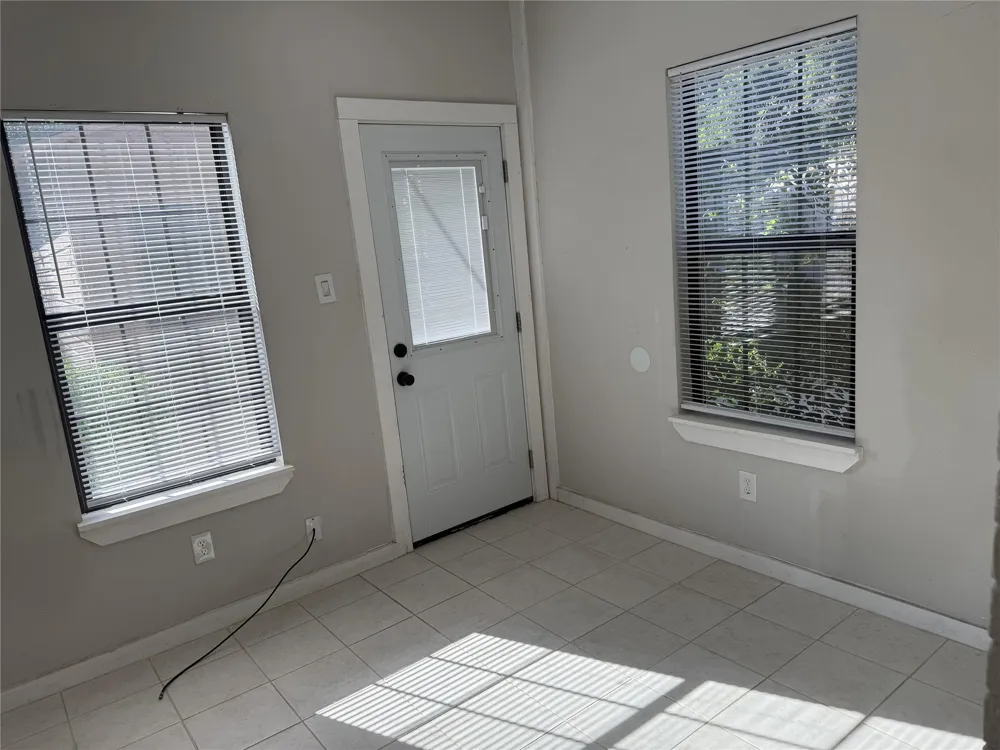 1317 Sneed Drive Tyler, TX 75701