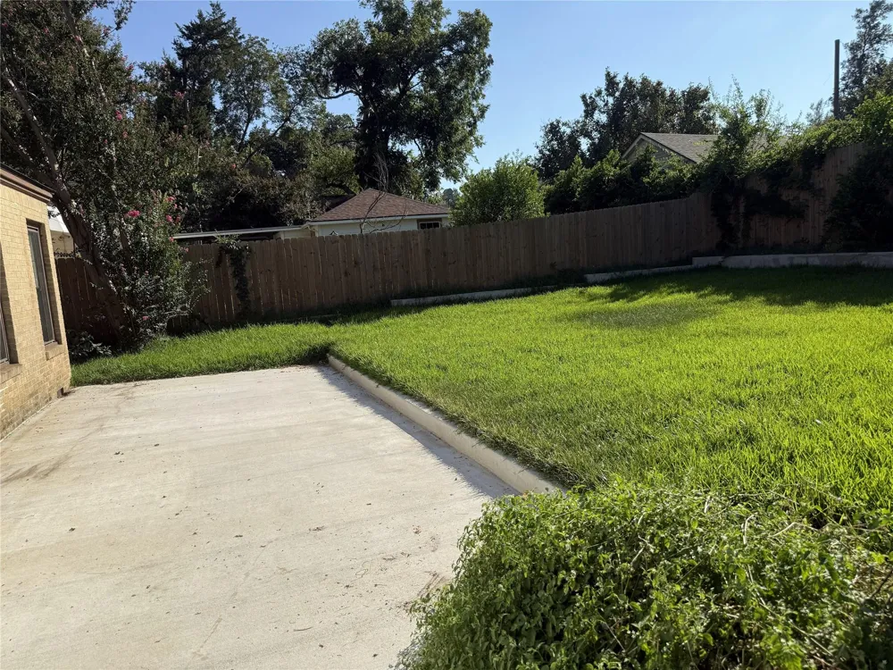 1317 Sneed Drive Tyler, TX 75701