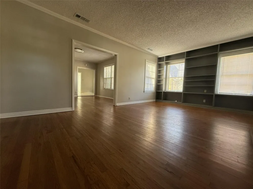 1317 Sneed Drive Tyler, TX 75701