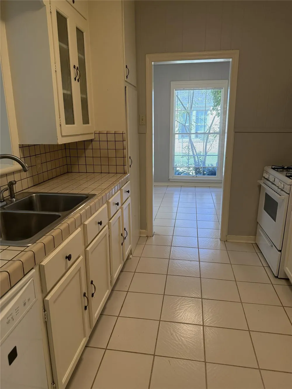 1317 Sneed Drive Tyler, TX 75701