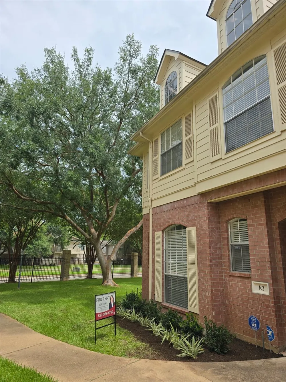 2710 Grants Lake Boulevard #K2 Sugar Land, TX 77479