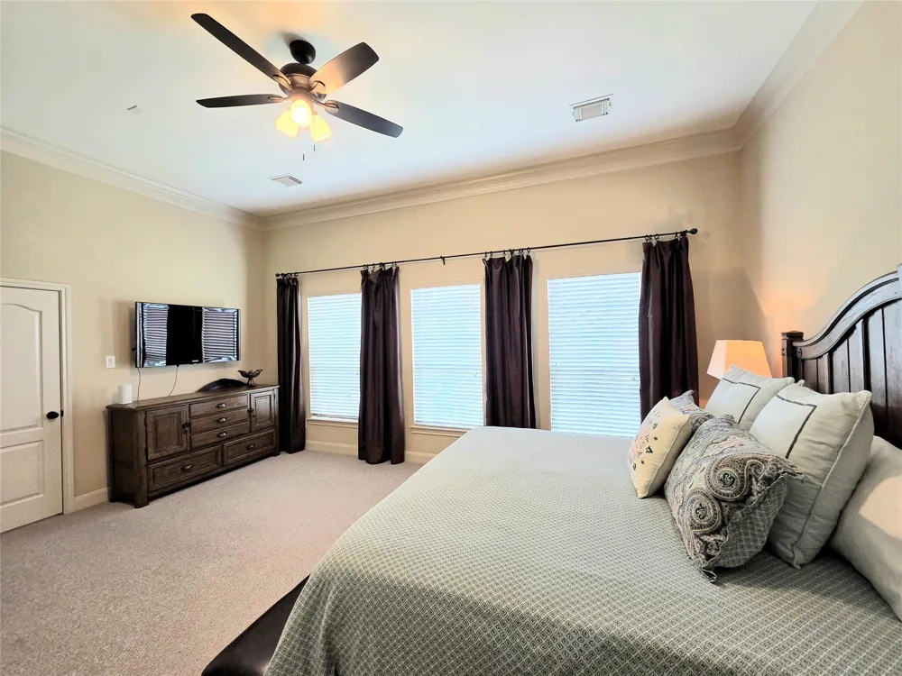 91 Low Country Lane The Woodlands, TX 77380