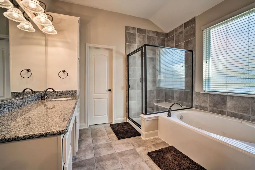 91 Low Country Lane The Woodlands, TX 77380