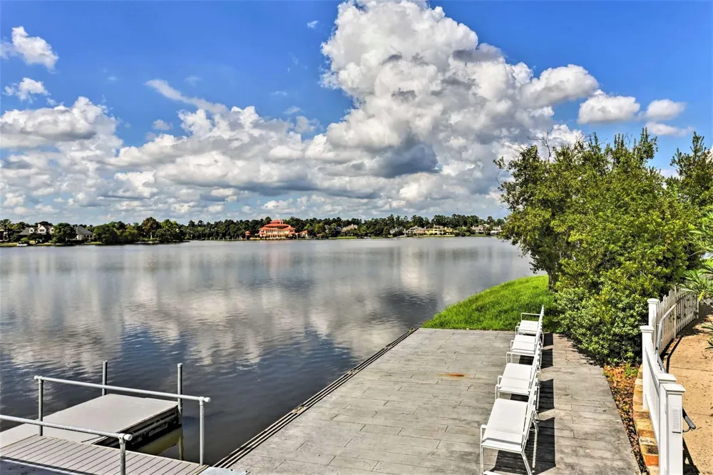 91 Low Country Lane The Woodlands, TX 77380
