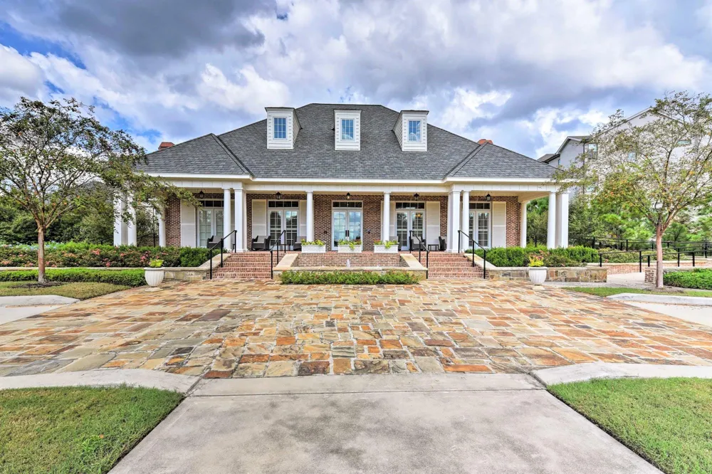 91 Low Country Lane The Woodlands, TX 77380