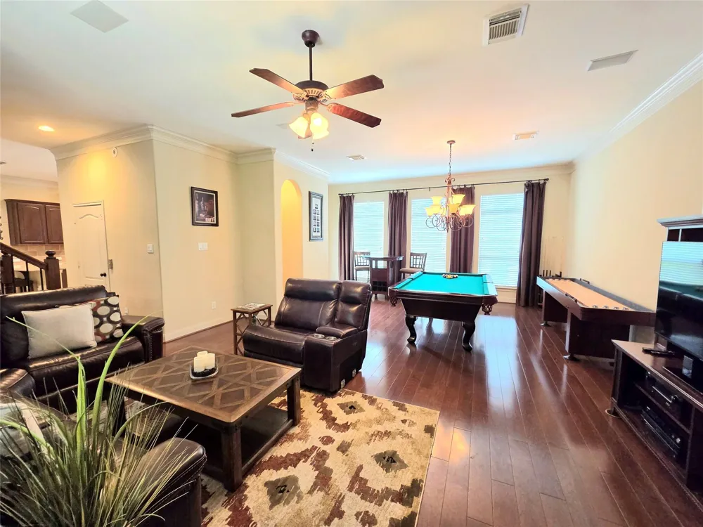 91 Low Country Lane The Woodlands, TX 77380