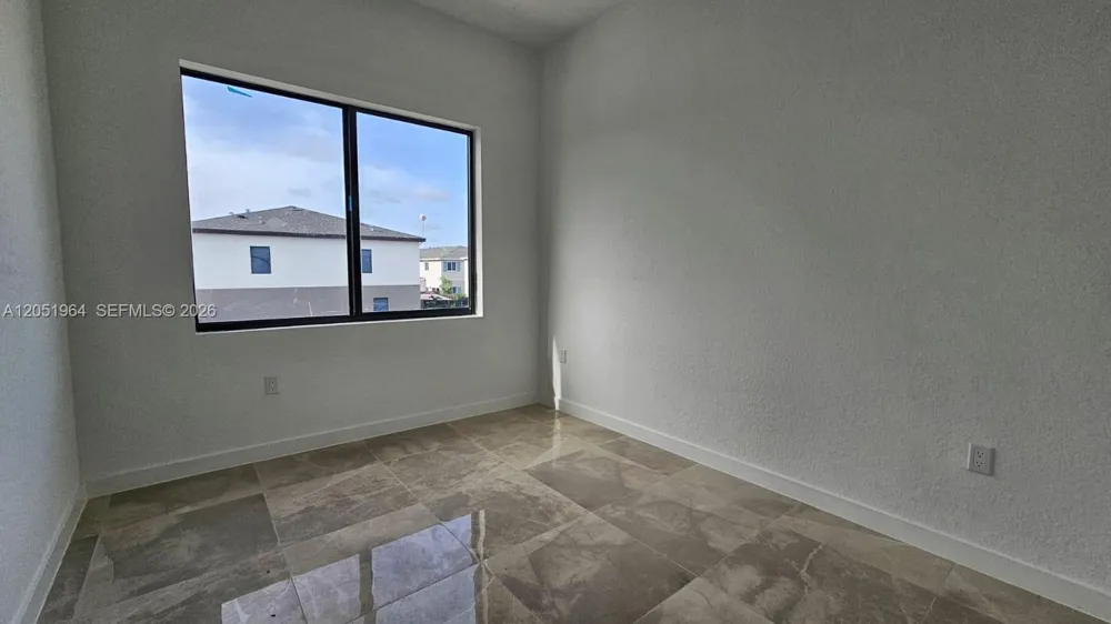 1305 NW 4th Ter Florida City, FL 33034