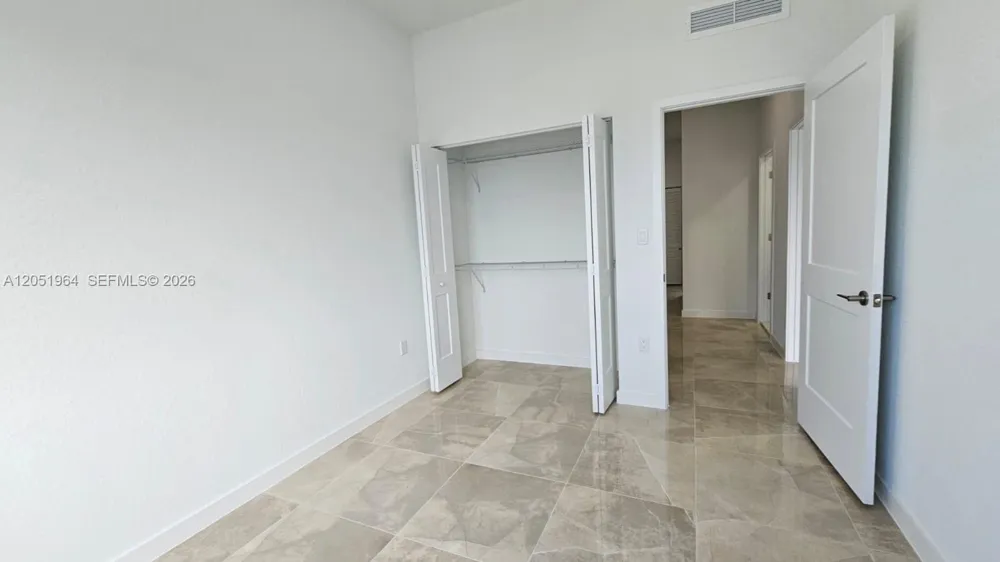 1305 NW 4th Ter Florida City, FL 33034