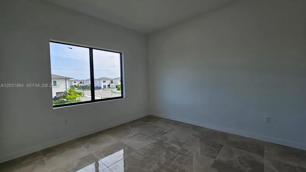1305 NW 4th Ter Florida City, FL 33034