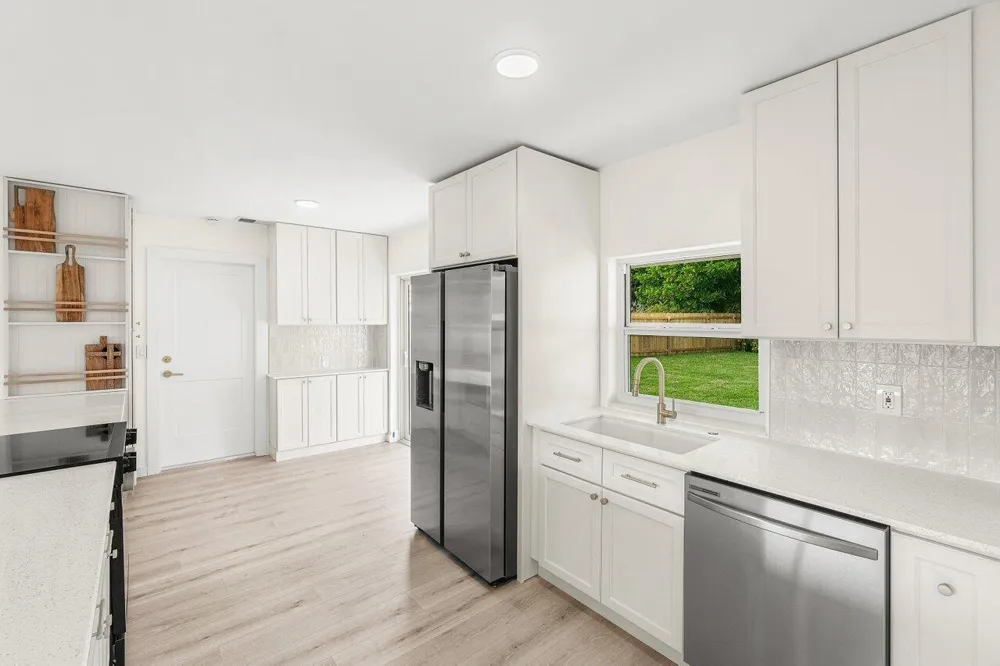 2433 Palm Road West Palm Beach, FL 33406