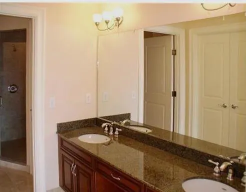 16100 Emerald Estates Drive #389 Weston, FL 33331