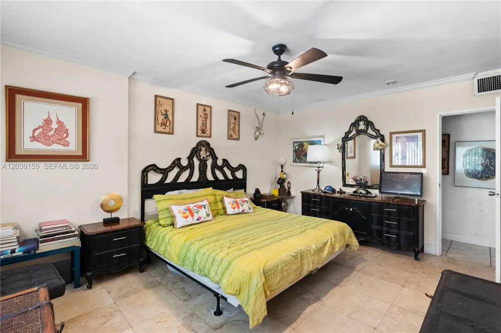 10001 W Bay Harbor Dr #202 Bay Harbor Islands, FL 33154