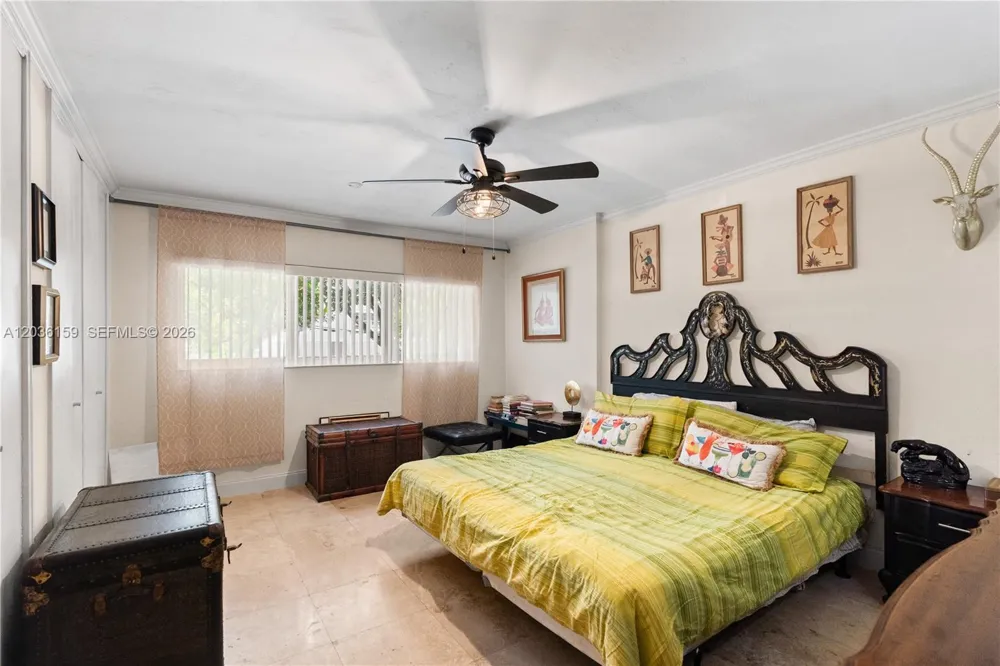10001 W Bay Harbor Dr #202 Bay Harbor Islands, FL 33154