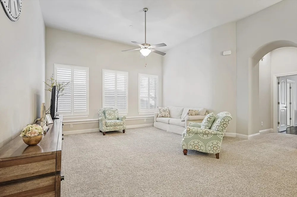 2812 Cedar Elm Drive Carrollton, TX 75010