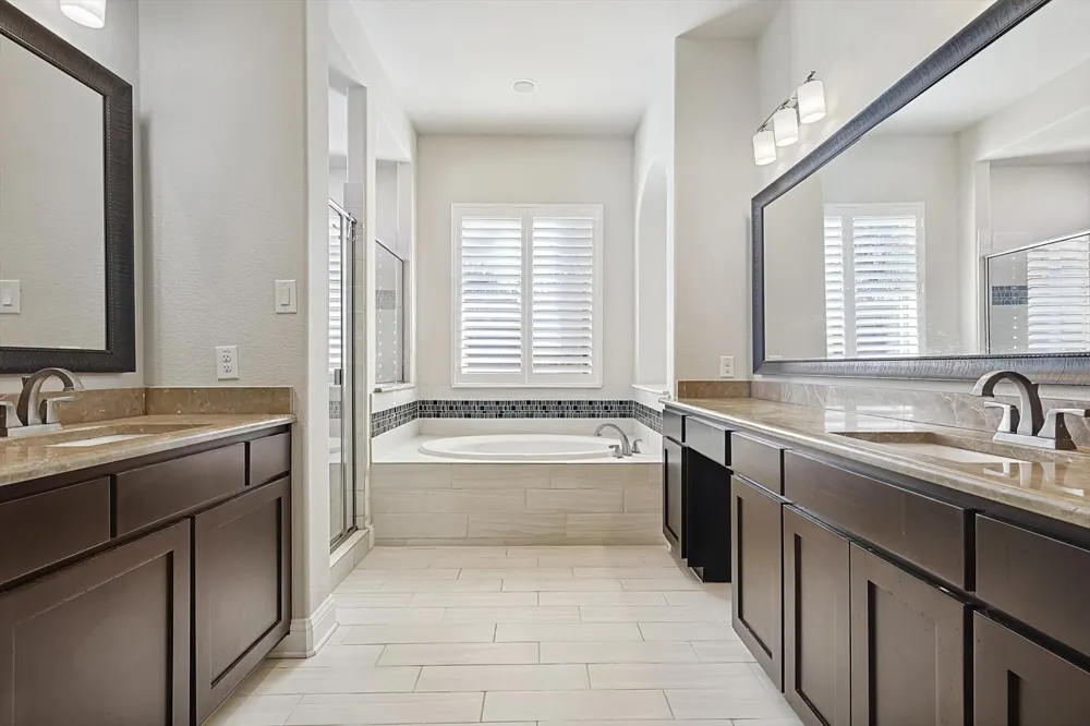 2812 Cedar Elm Drive Carrollton, TX 75010