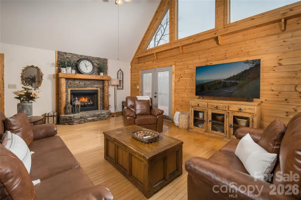 6006 Waterfalls Road Lenoir, NC 28645