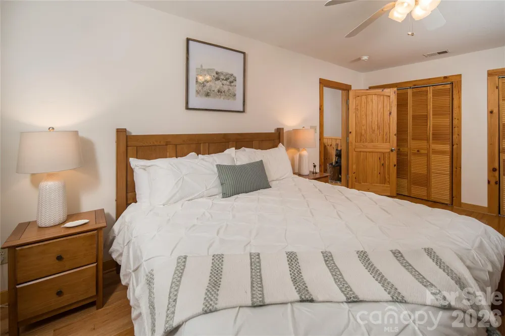 6006 Waterfalls Road Lenoir, NC 28645